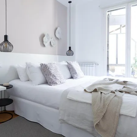 Appartamento ☆centric Spacious⎮7 Balconies⎮brand New ⎮aircon ☆ *