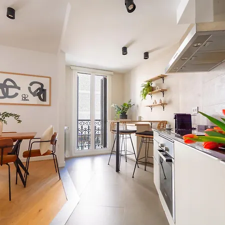 Apartament ☆centric Spacious⎮7 Balconies⎮brand New ⎮aircon ☆